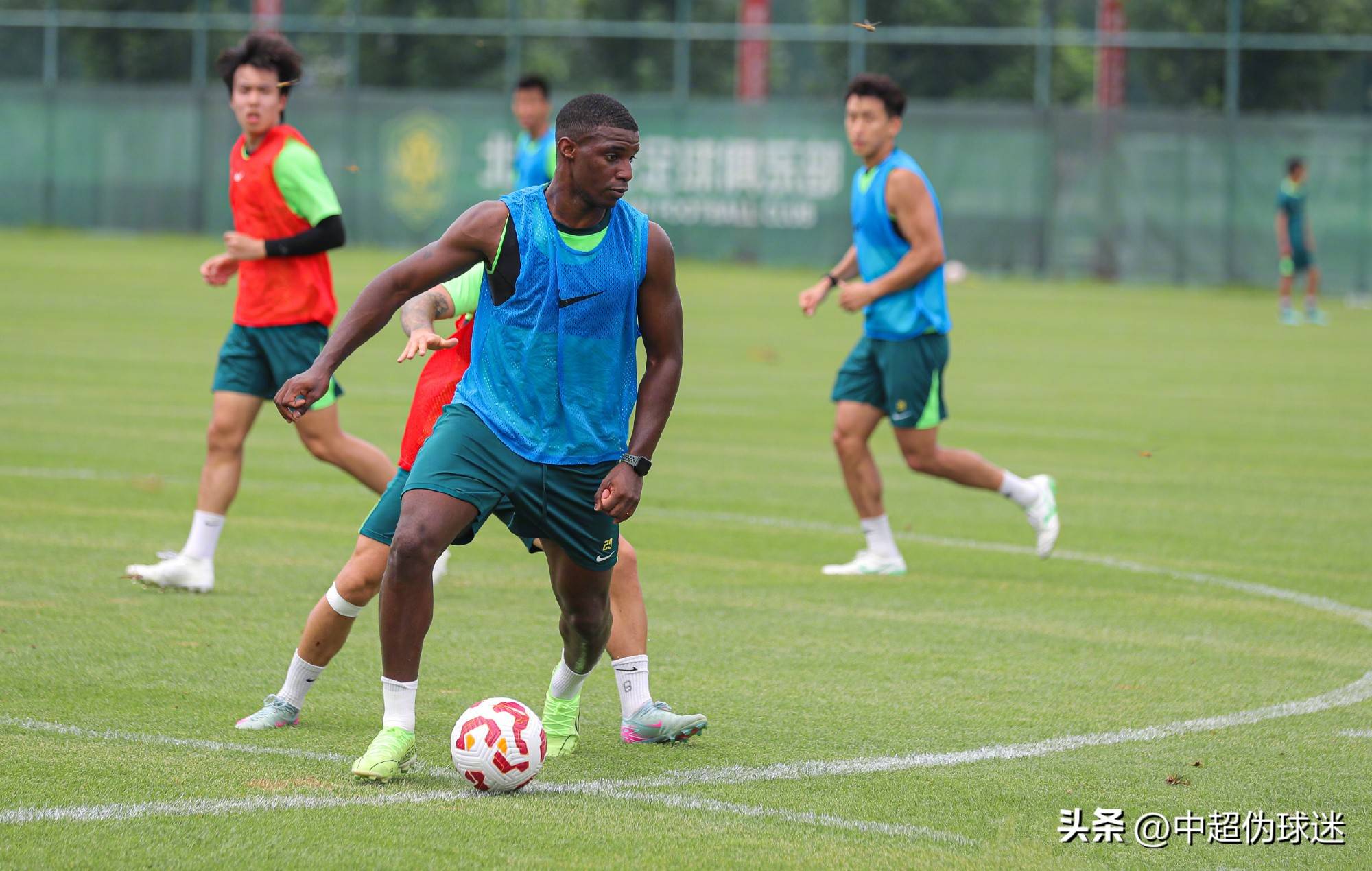 皇马全队的 皇马全队的