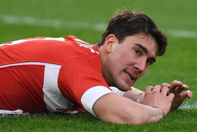 成攻守平衡 成攻守平衡