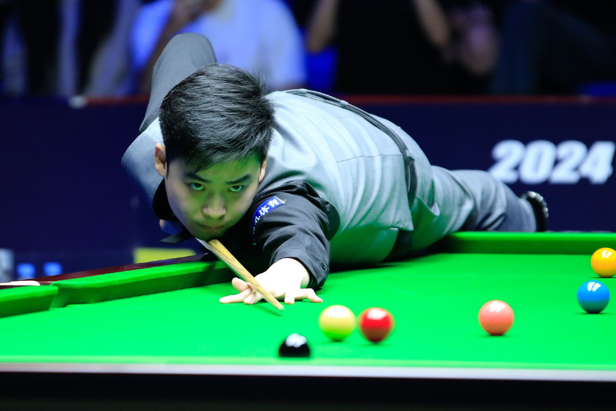 今夜当马贝伊体育场即将被绿色与黑白色的激情点燃，萨索洛与尤文图斯的强强对话已箭在弦上！